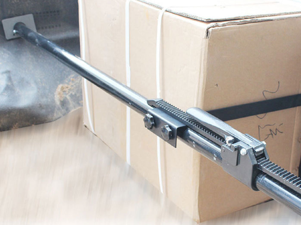 Cargo Bar for Pickup Truck Bed Expands from 140cm to 180cm